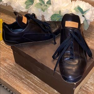 Louis Vuitton Men’s leather lace up trainers